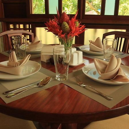 Sophia'S Garden Resort Coron Exterior foto